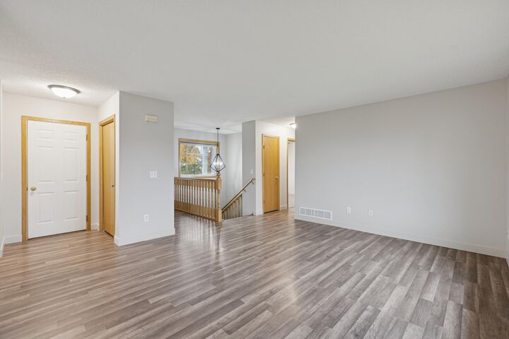 Property Photo:  110 Summerfield Drive  MN 55390 