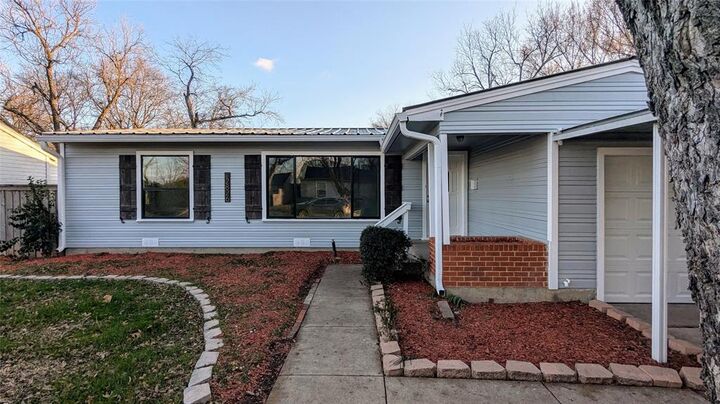 Property Photo: 2826 Encino Drive TX 75228