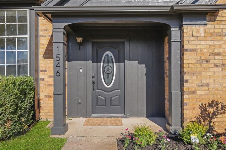 Property Photo:  1546 High Pointe Lane  TX 75104 