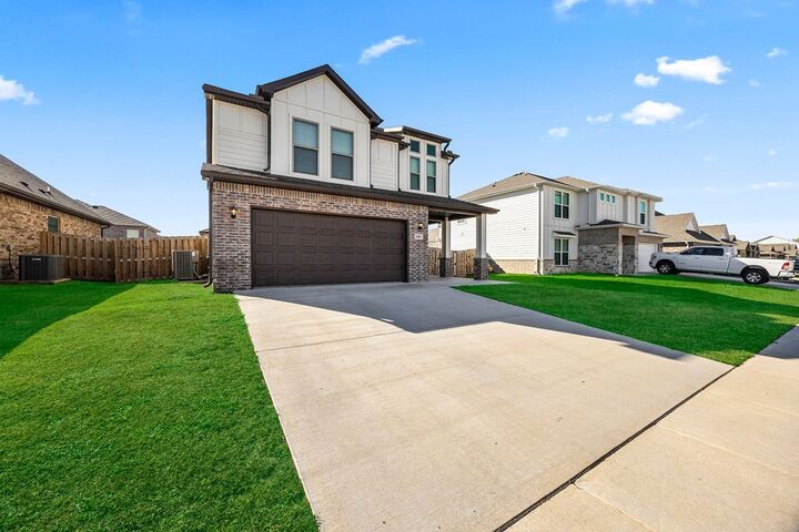 Property Photo: 2081 Wildflower Drive AR 72719