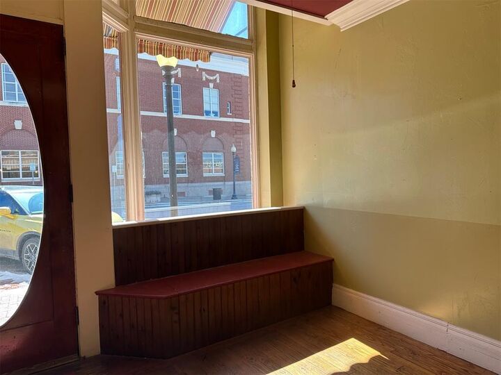 Property Photo:  212 W Oklahoma (Office) Avenue Office  OK 73044 