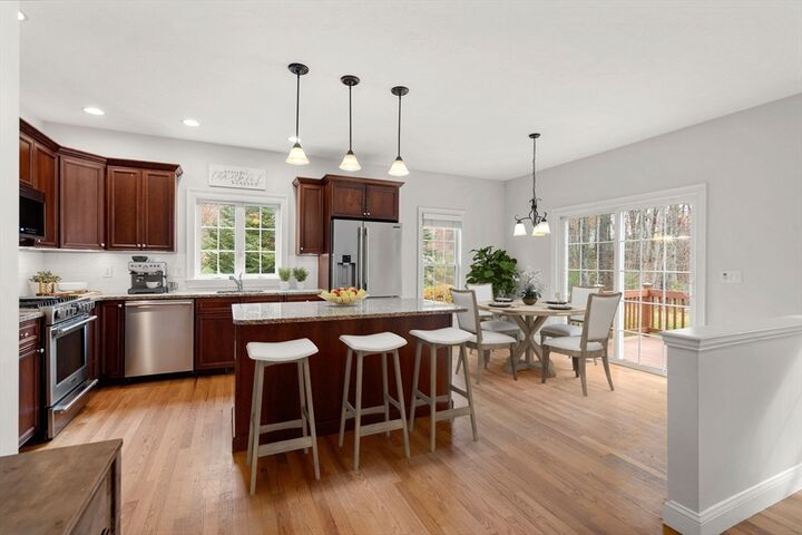 Property Photo: 21 Magnolia Ln 21 MA 01450