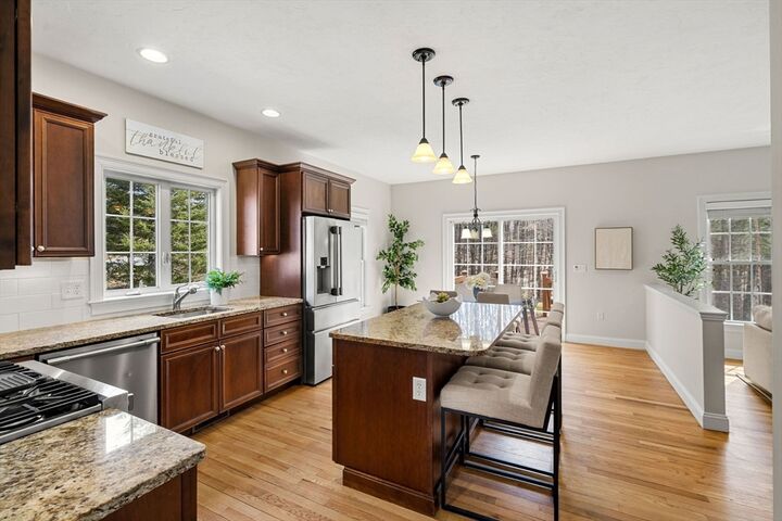 Property Photo:  21 Magnolia Ln 21  MA 01450 