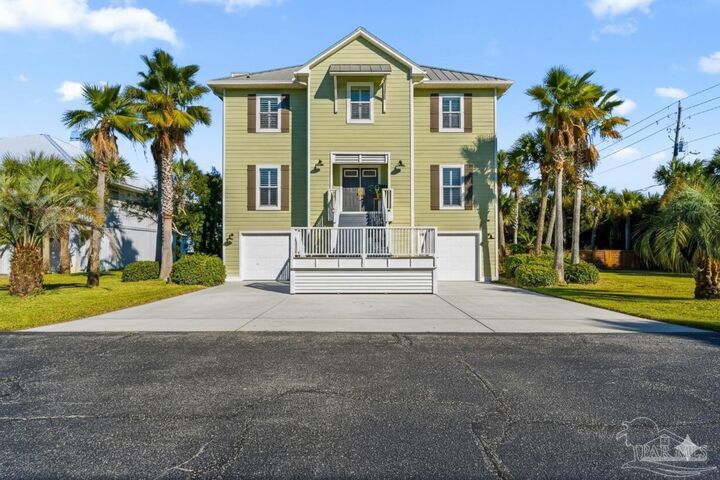 Property Photo: 2 Sugar Bowl Ln FL 32561