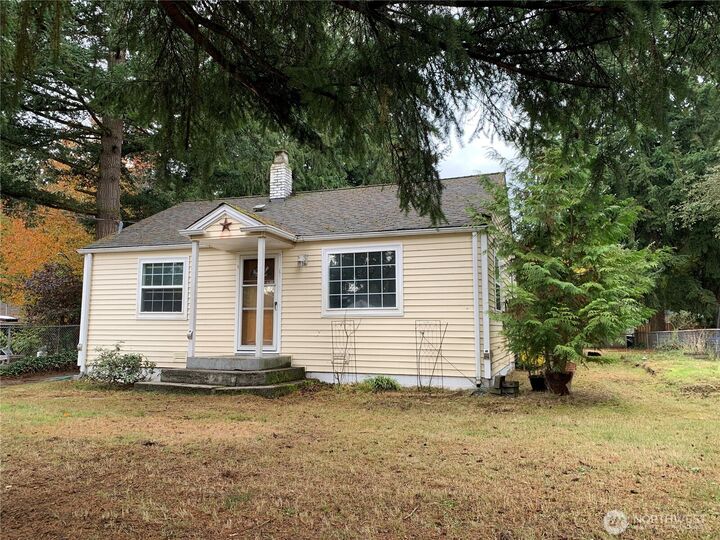 Property Photo:  12811  10th Avenue S  WA 98168 