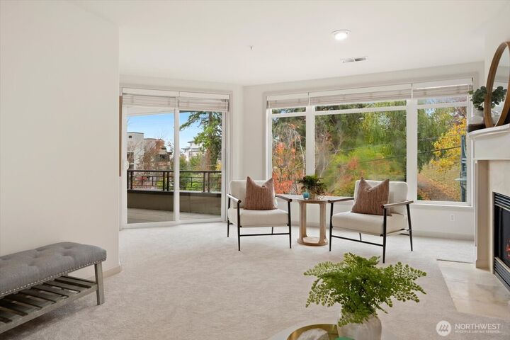 Property Photo: 225 4th Avenue A404 WA 98033