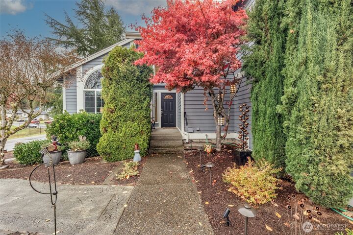 Property Photo: 22804 SE 265th Place WA 98038