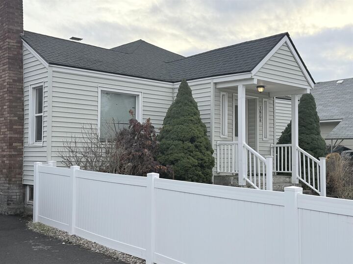 Property Photo: 3908 E Pacific Ave WA 99202