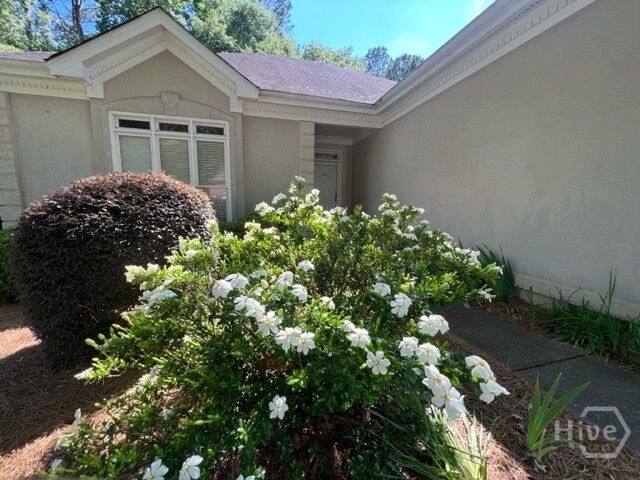 Property Photo:  158 Mallard Pointe Way  GA 30606 