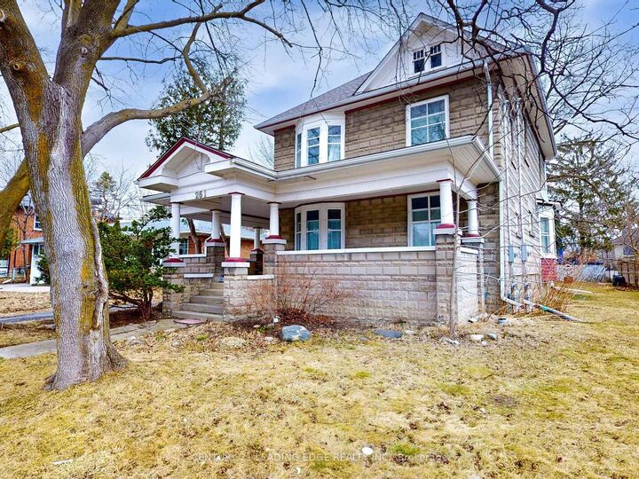 Photo de la propriété:  261 Main Street N  ON L3P 1Y6 