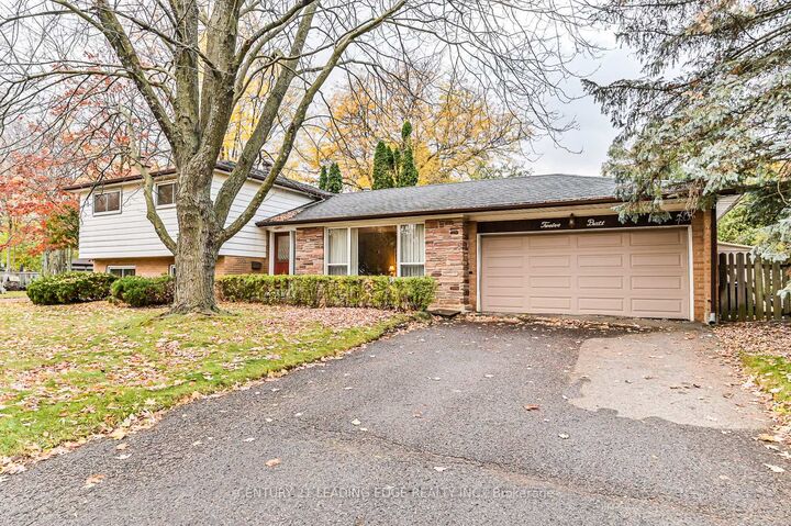 Property Photo:  12 Pratt Circle  ON L3R 1Y2 