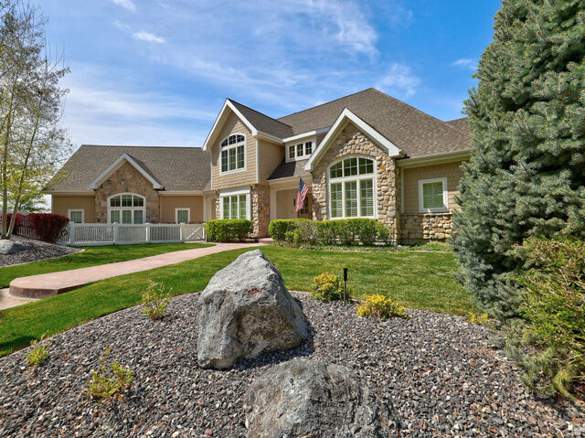 Property Photo:  943 N Terrace Dr  UT 84604 