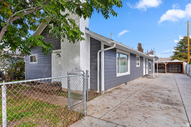Property Photo: 291 E Garden Ave S UT 84115