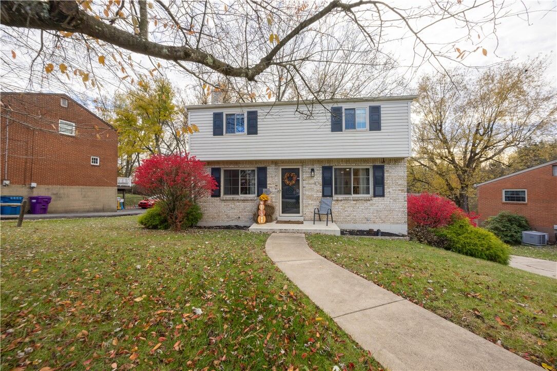 Property Photo:  267 Great Smokey Dr  PA 15239 