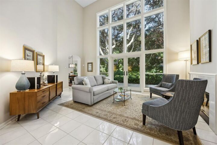 Property Photo: 5210 Village Way FL 32034