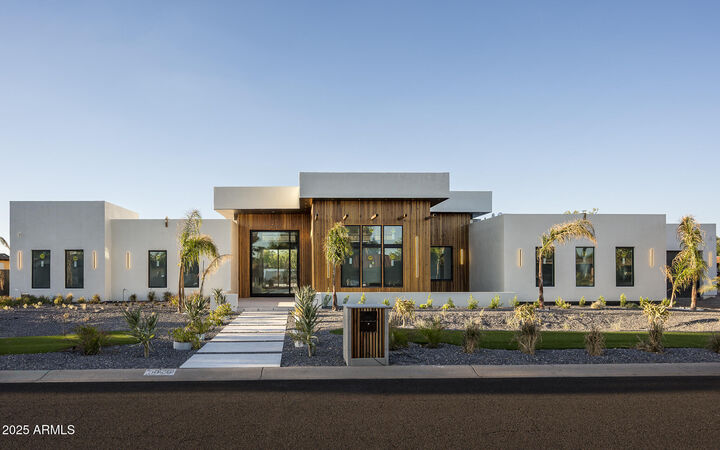 6026 E Pershing Avenue  Scottsdale AZ 85254 photo