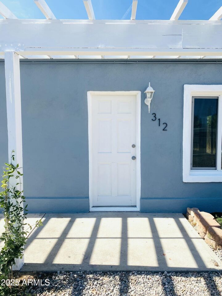 Property Photo:  312 S 17th Street  AZ 86326 