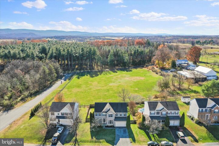 Property Photo:  164 Victoria Lane  WV 25414 