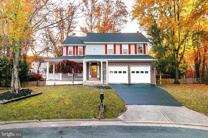 Property Photo:  21111 Deep Furrow Court  VA 20147 