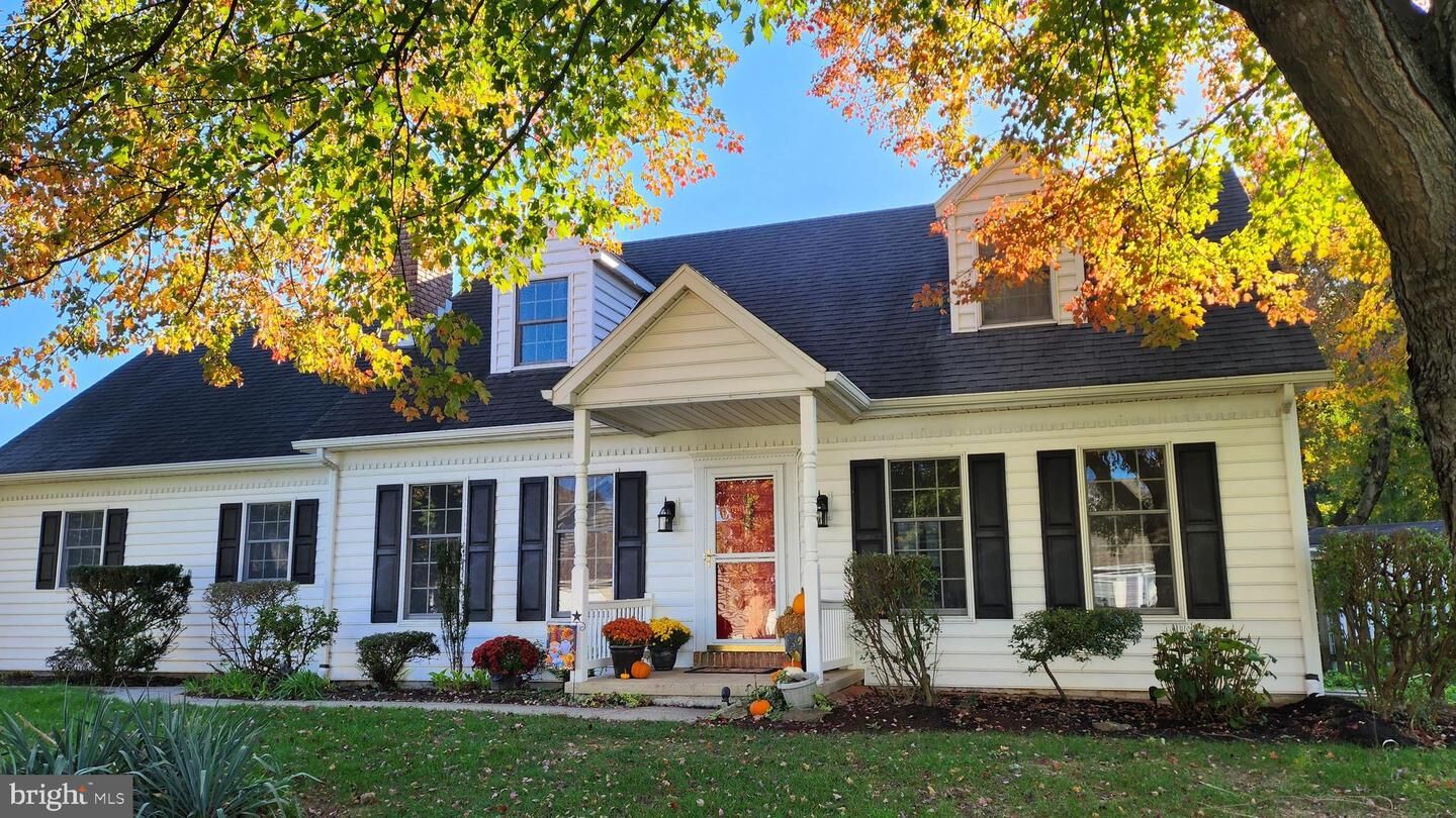 Property Photo: 206 Kimberly Lane PA 17522