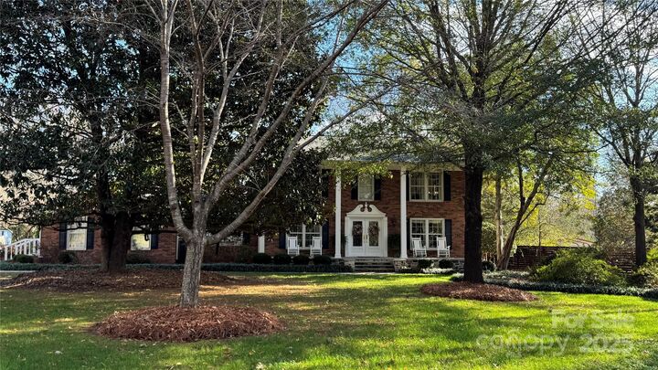 Property Photo: 5900 Lebanon Road NC 28227