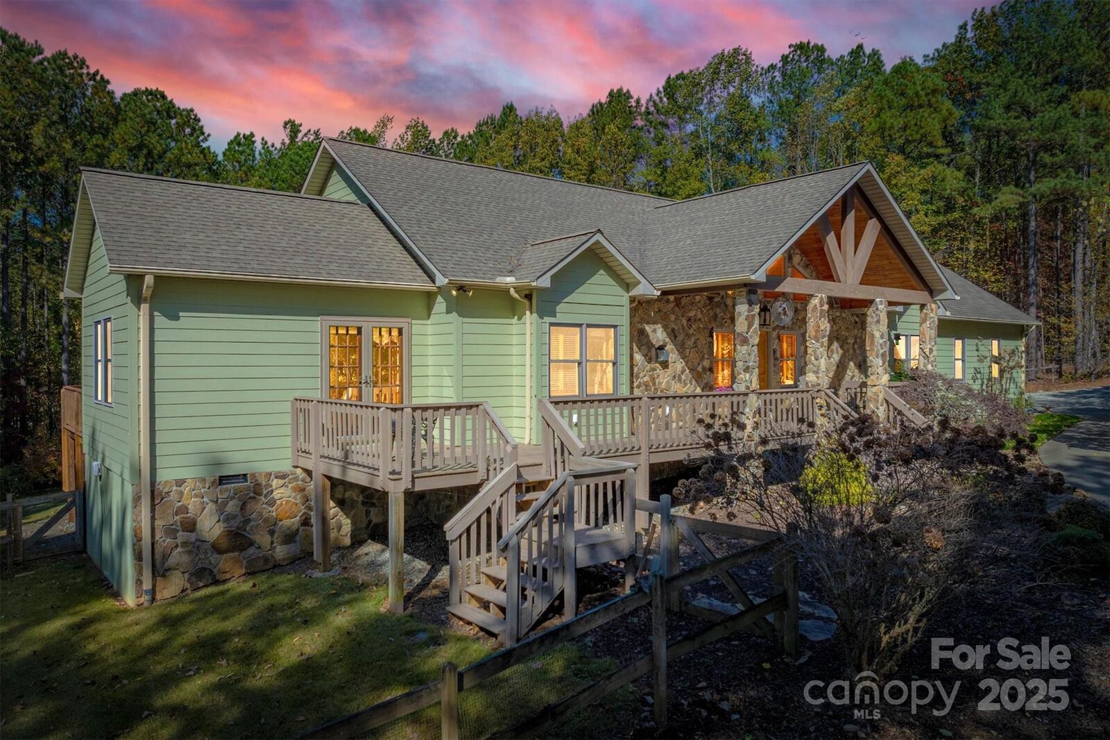 Property Photo:  4030 South View Boulevard  NC 28655 