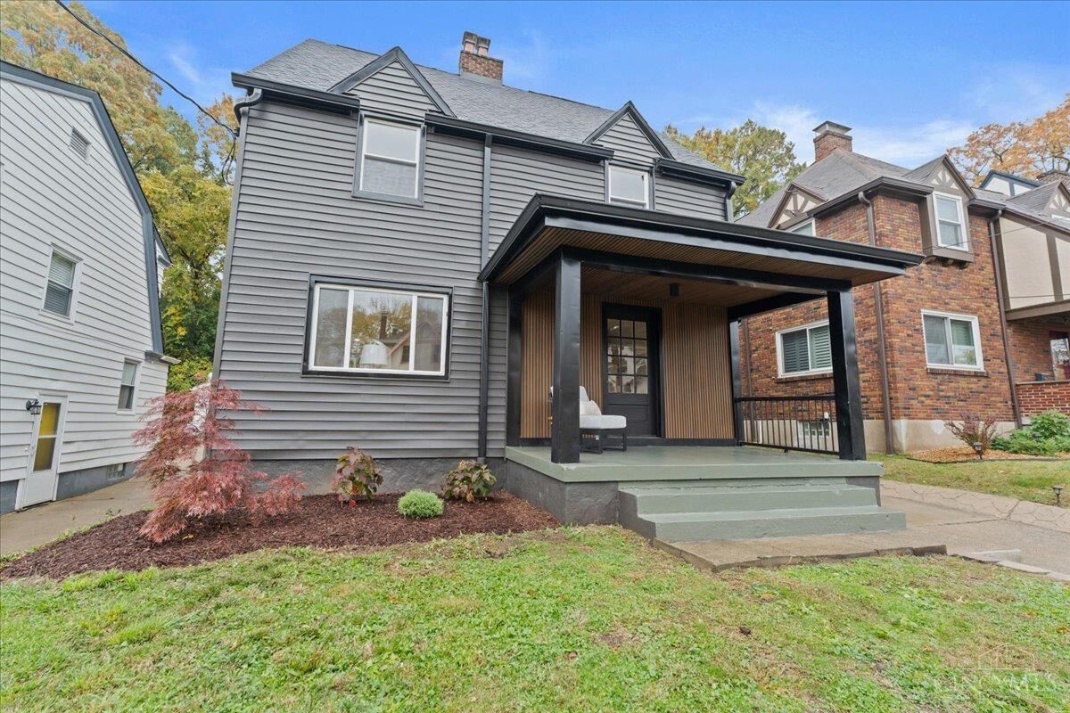 Property Photo:  2185 Crane Avenue  OH 45207 