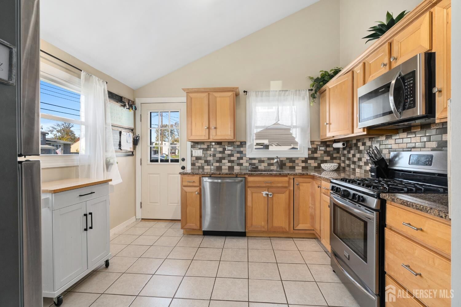 Property Photo:  18 Bruce Street  NJ 08857 