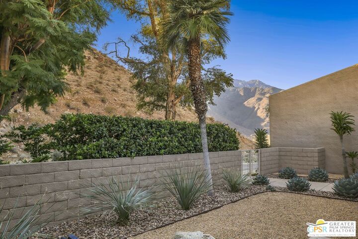 Property Photo:  3706 E Bogert Trl  CA 92264 