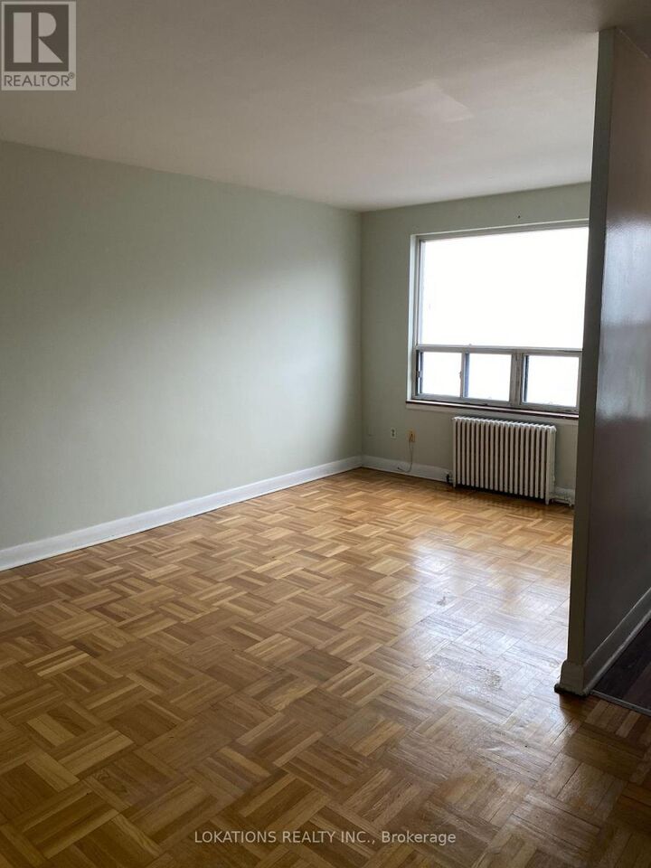 Property Photo:  2135 Avenue Road 209  ON M5M 3M6 