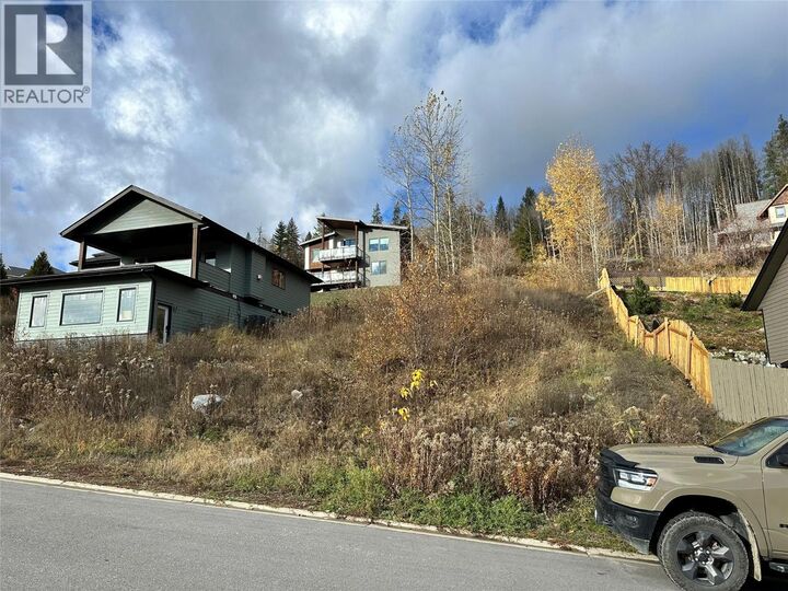 Property Photo:  928 Redstone Drive  BC V0G 1Y0 