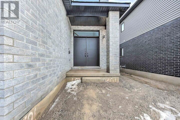 Property Photo: 245 Hesselman Crescent ON N6M 0K3