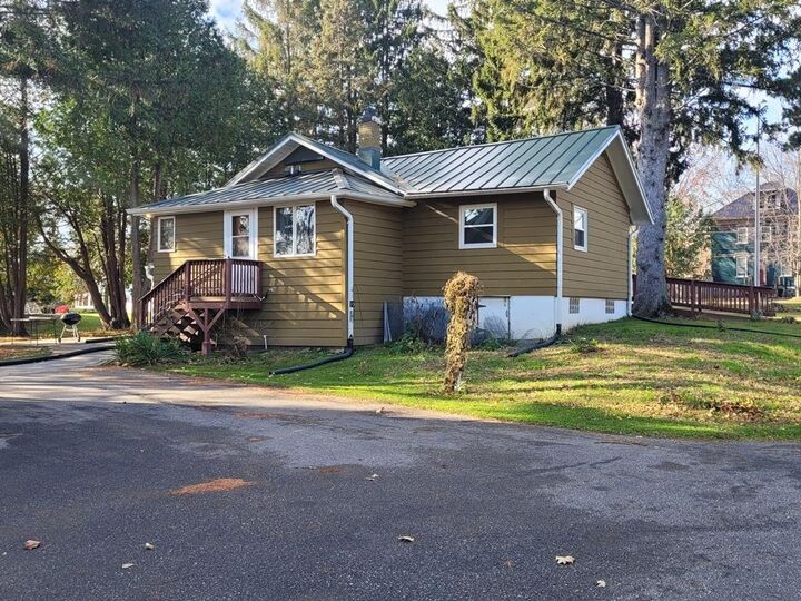 Property Photo:  600 Pine Street  WI 54411 