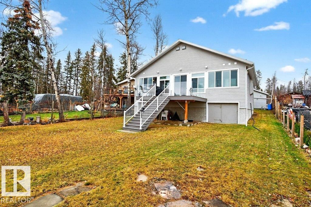 Property Photo:  257 Lakeshore Drive  AB T0E 1V6 