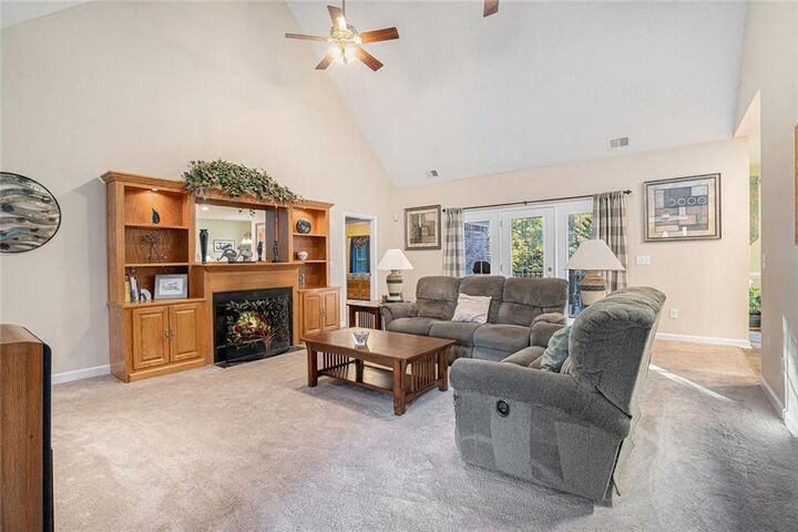 Property Photo: 20 Spring Lake Trail NE GA 30184