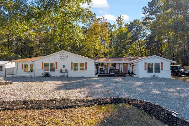 Property Photo: 1220 Lagrange Highway GA 30222