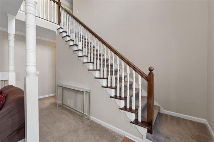 Property Photo: 5851 Bridgemont NW GA 30101