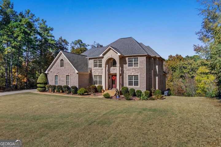 Property Photo: 2202 Escalade Court GA 30094