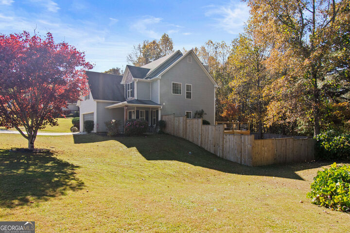 Property Photo: 10 Sandberg Way GA 30534