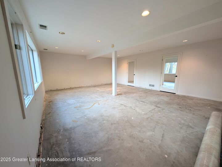 Property Photo: 1235 Woodwind Trail MI 48840