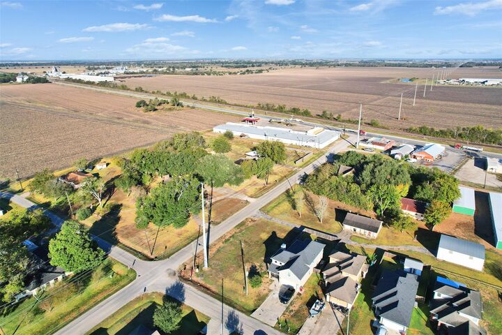 Property Photo:  000 Morris, Road  TX 77435 