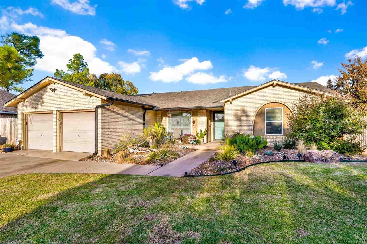 Property Photo:  807 NW 48th St  OK 73505 