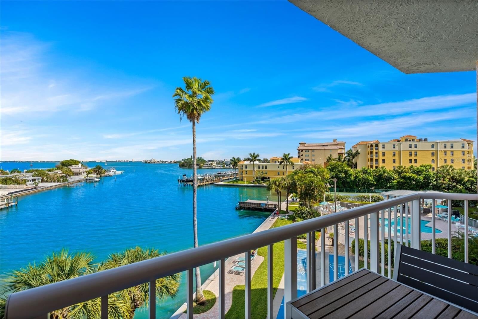 Property Photo:  5445 Gulf Boulevard 402  FL 33706 