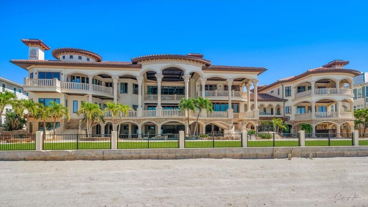 Property Photo:  1700 Gulf Boulevard  FL 33786 