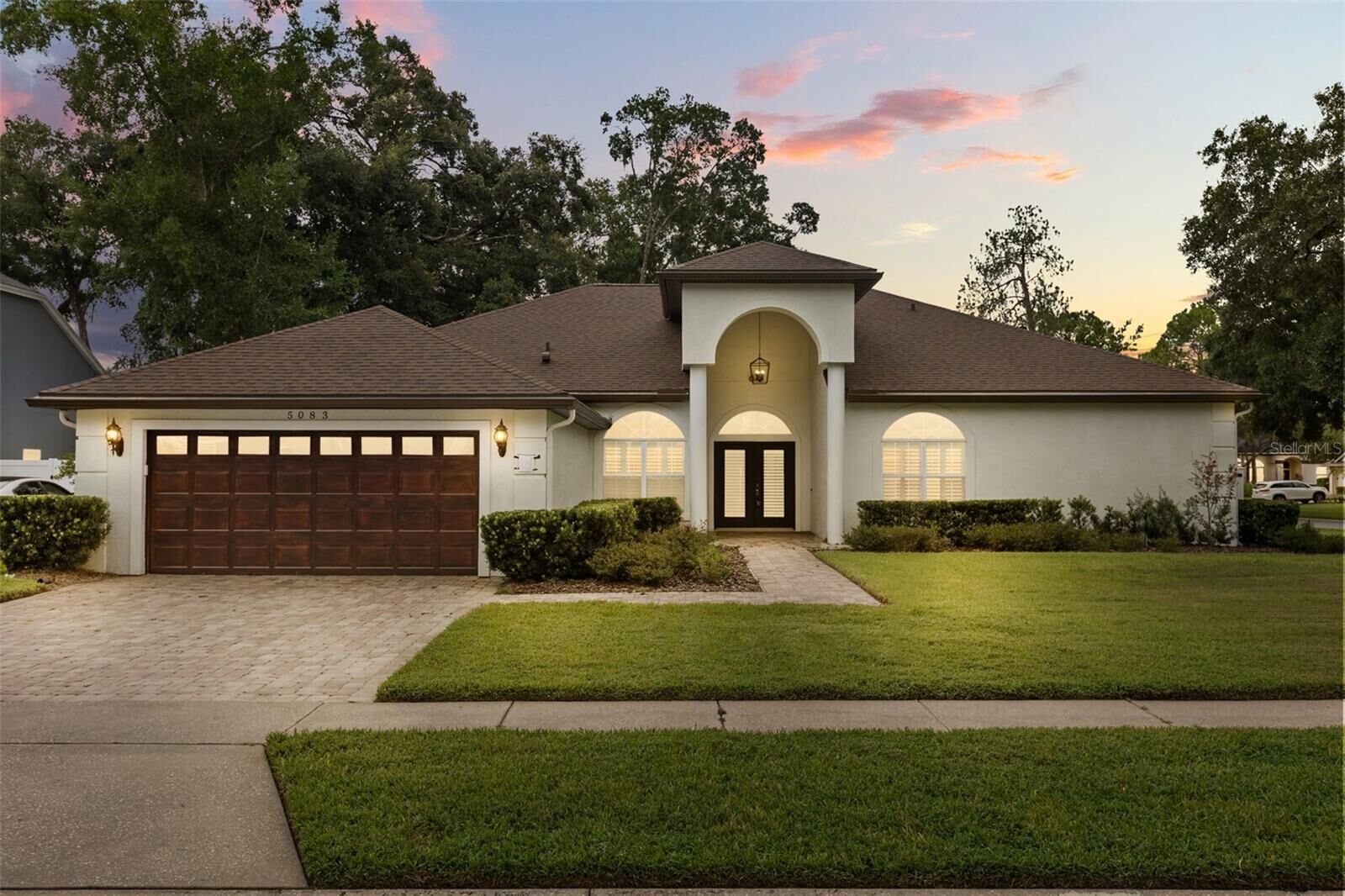 Property Photo: 5083 Great Oak Lane FL 32771