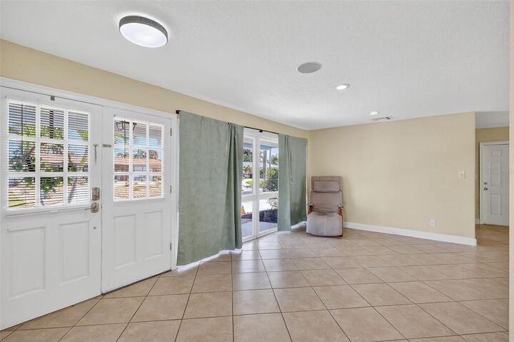 Property Photo: 5231 41st Street S FL 33711