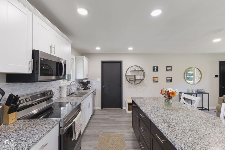 Property Photo:  7006 Mc Lain Drive  IN 46217 