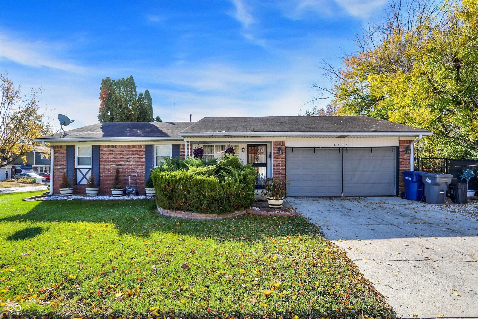 Property Photo:  8345 Laughlin Drive  IN 46219 