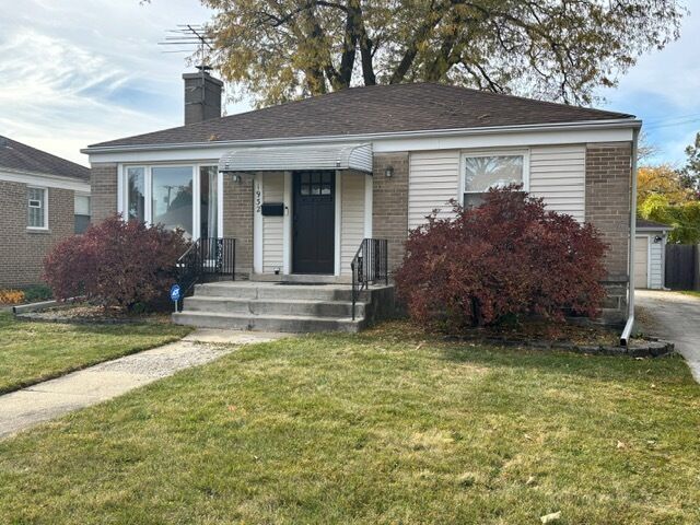 1932 Newcastle Avenue  Westchester IL 60154 photo