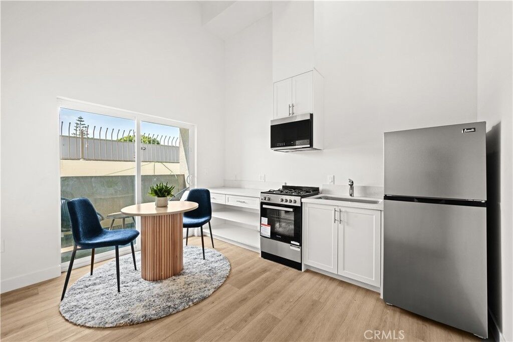 Property Photo:  4345 Woodlawn  CA 90011 